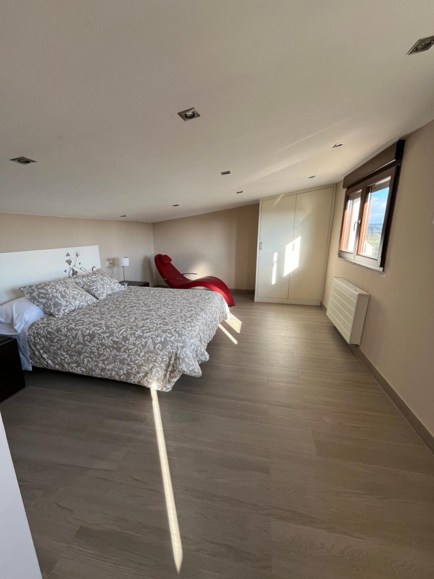 Affittacamere Casa Victoriano Melide Esterno foto